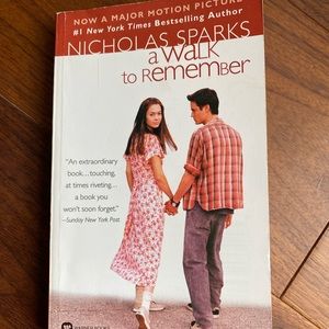 [Paperback] A Walk To Remember by Nicholas Sparks